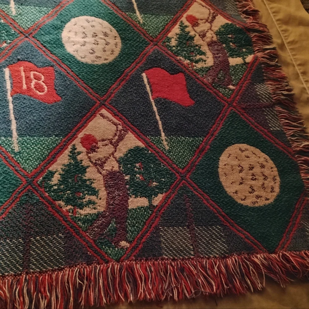 Vintage 90s Golfer 18th Hole Green and Red Weaved Throw Blanket